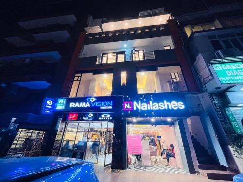hotel green galaxy green park south delhi