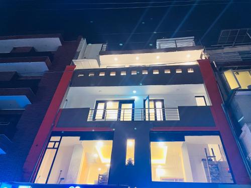 hotel green galaxy green park south delhi