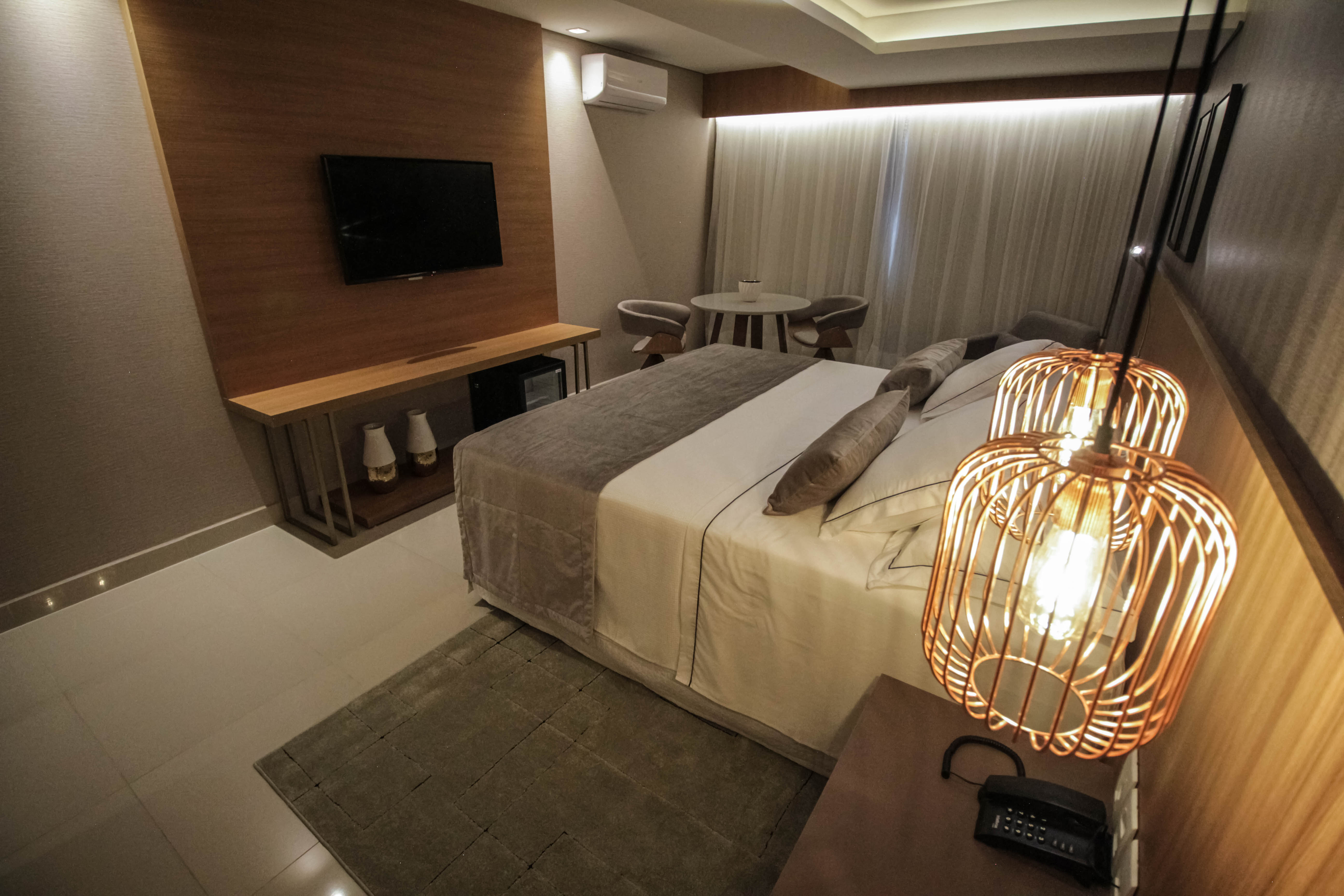 oscar hotel executive