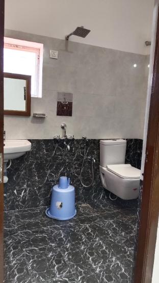 Mayura Residency,,5 star