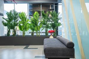 naptapgo japanese private pod hotel e city metro