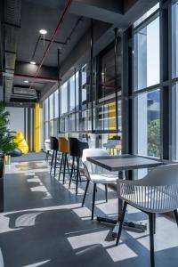 naptapgo japanese private pod hotel e city metro