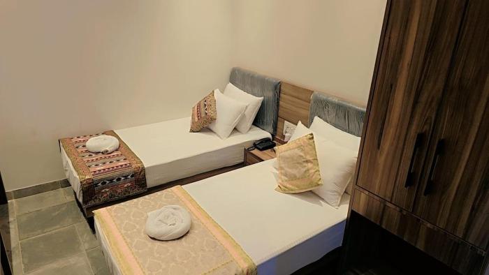 aam bagh banaras