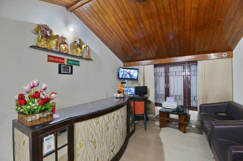 super hotel o sai leela