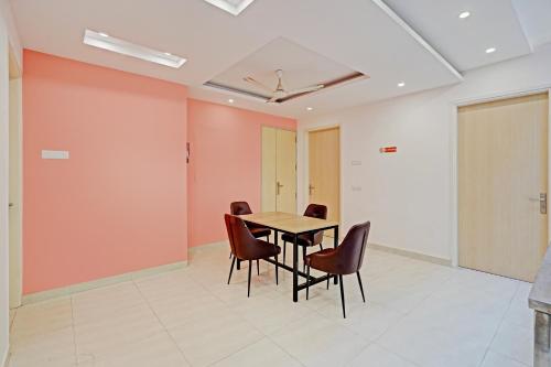 madstays hotels medicity near medanta hospital