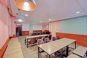 madstays hotels medicity near medanta hospital