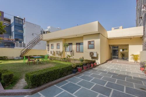 lime tree studio unitech cyber park