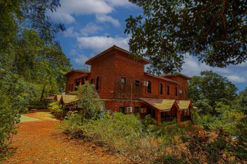 dr nimkars konkan nest resort ganpatipule