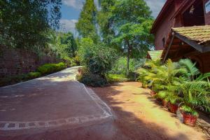 dr nimkars konkan nest resort ganpatipule