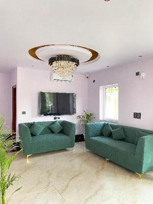 kds emerald suites