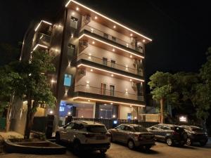 kds emerald suites