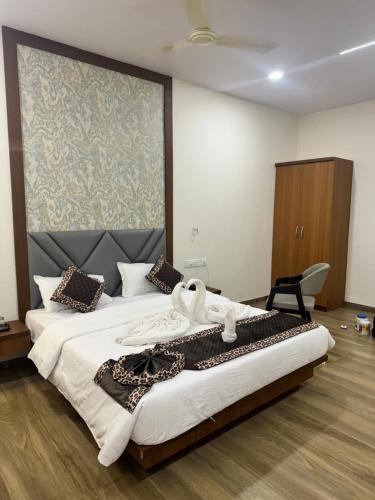 nicolas farm and resort