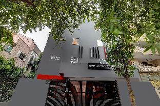 collection o near kohat enclave metro station