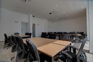 collection o near kohat enclave metro station