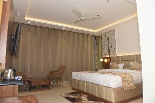 Hotel Lawang Signage,,2 star