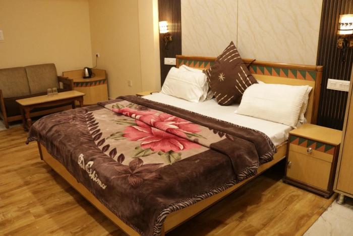 hotel royal palace jalandhar