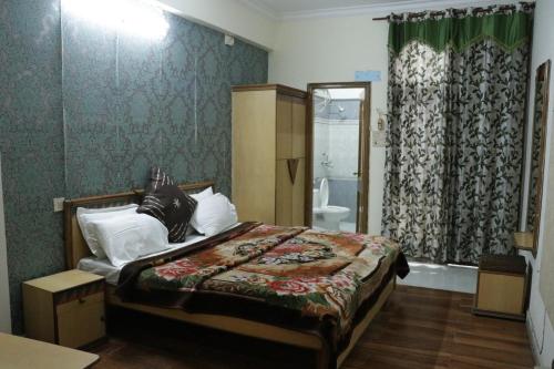 hotel royal palace jalandhar