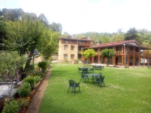 vamoose eco lodge chevron