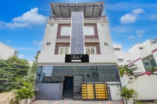 Collection O Satya Sai Square Formerly Hotel Crystal Inn,,3 star