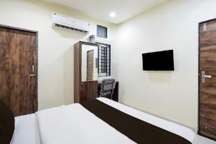 collection o satya sai square formerly hotel crystal inn