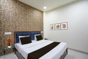 collection o satya sai square formerly hotel crystal inn