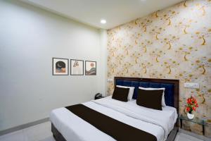 collection o satya sai square formerly hotel crystal inn