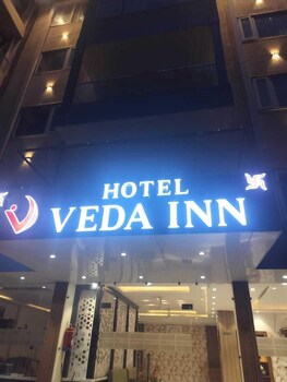 hotel veda inn by blue lotus
