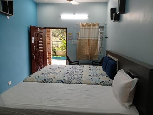 Sathyam Resorts,,3 star