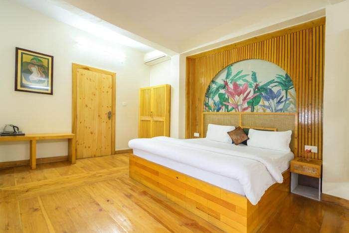 kafal pako resort luxury mountain view stay in mukteshwar