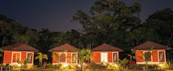 Revtree Dark Forest Inn,,2 star