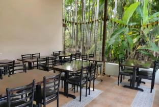 Llif 2761 Chintamani Resort,,3 star