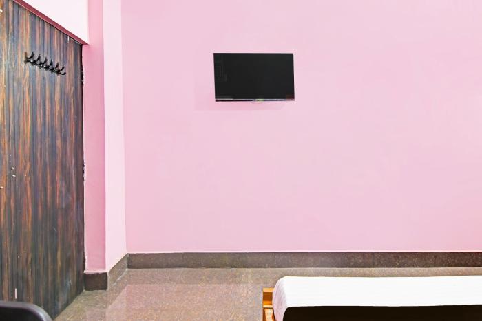 hotel o sneha lodge and banquet hall