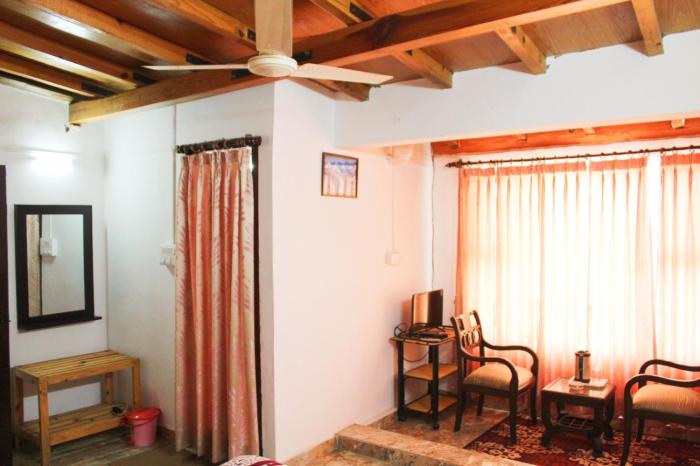 jaishnavi homestay and restaurant