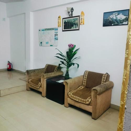 jaishnavi homestay and restaurant