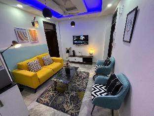 zzpeach airport metro dwarka 1bhk