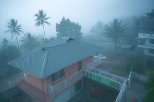 Hill Side Home,,5 star