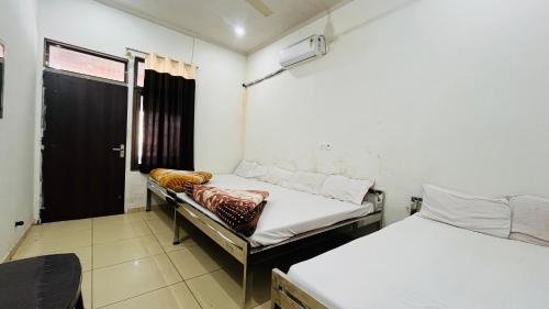 hardik guest house and general store