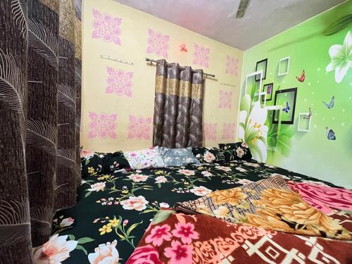 hardik guest house and general store