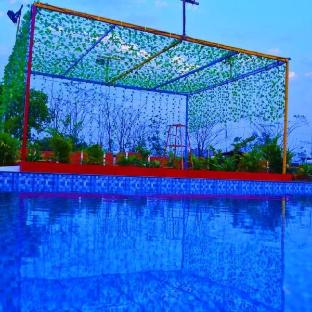 sun and moon farms and resort salwad karjat