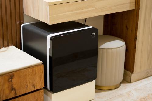 oriva vinflora residency nr lv prasad hospital banjara hills