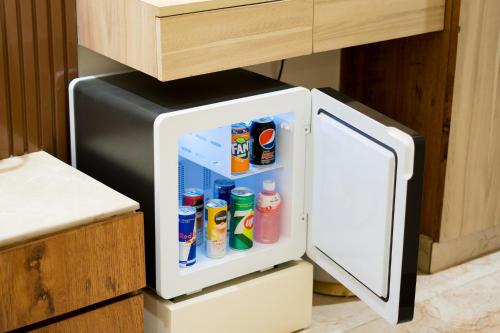 oriva vinflora residency nr lv prasad hospital banjara hills