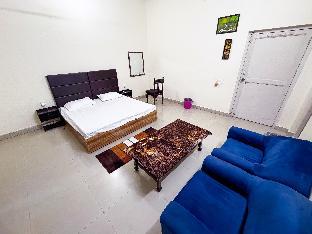 The Hornbill Retreat,,1 star