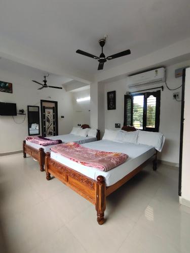 annamaiah guest house