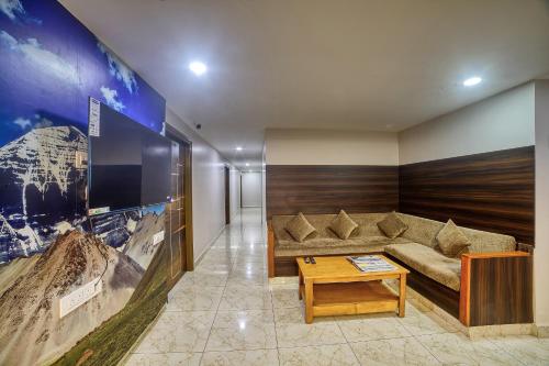 hotel stay on the way bangalore airport
