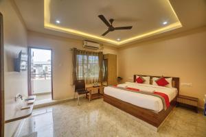 hotel stay on the way bangalore airport