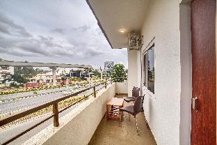 Hotel Stay On The Way Bangalore Airport,,2 star