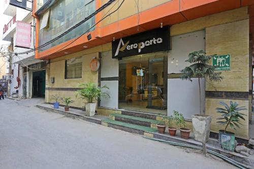 hotel aeroporto near delhi international airport