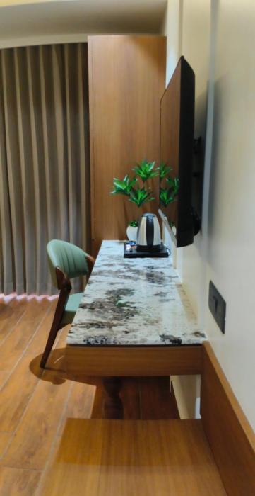 hotel shlokinn
