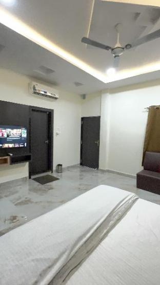 hotel blue star