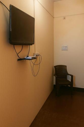 Ganesh Pashupatinath Inn Gorakhpur,,2 star